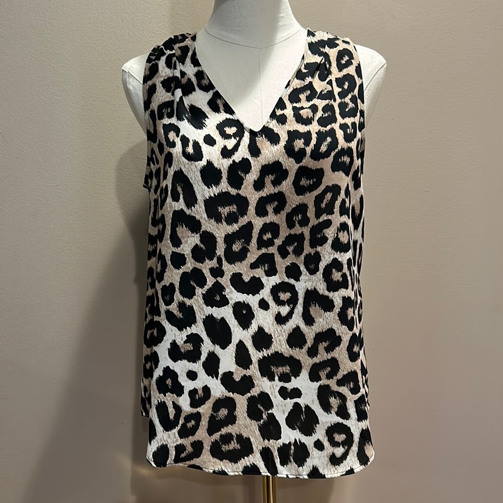 Banana Republic leopard print blouse size XS